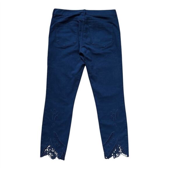 Elie Tahari Blue Pants | Size 4 - Picture 2 of 6